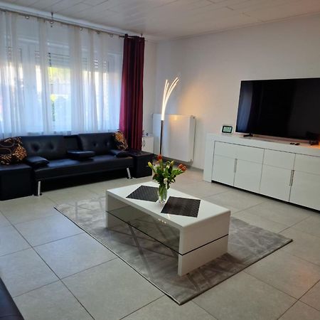 Ferienwohnung In Билефелд Екстериор снимка