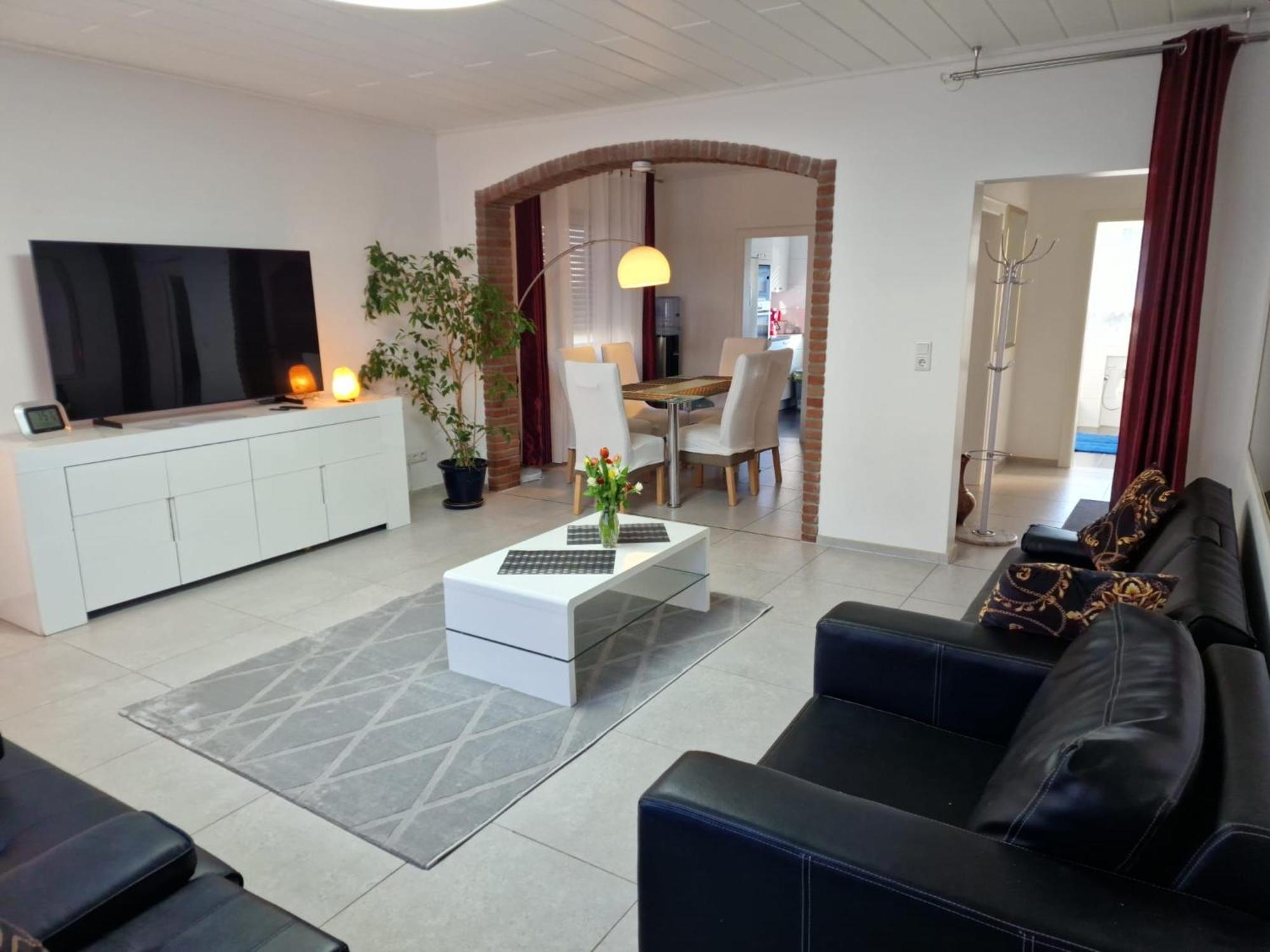 Ferienwohnung In Билефелд Екстериор снимка