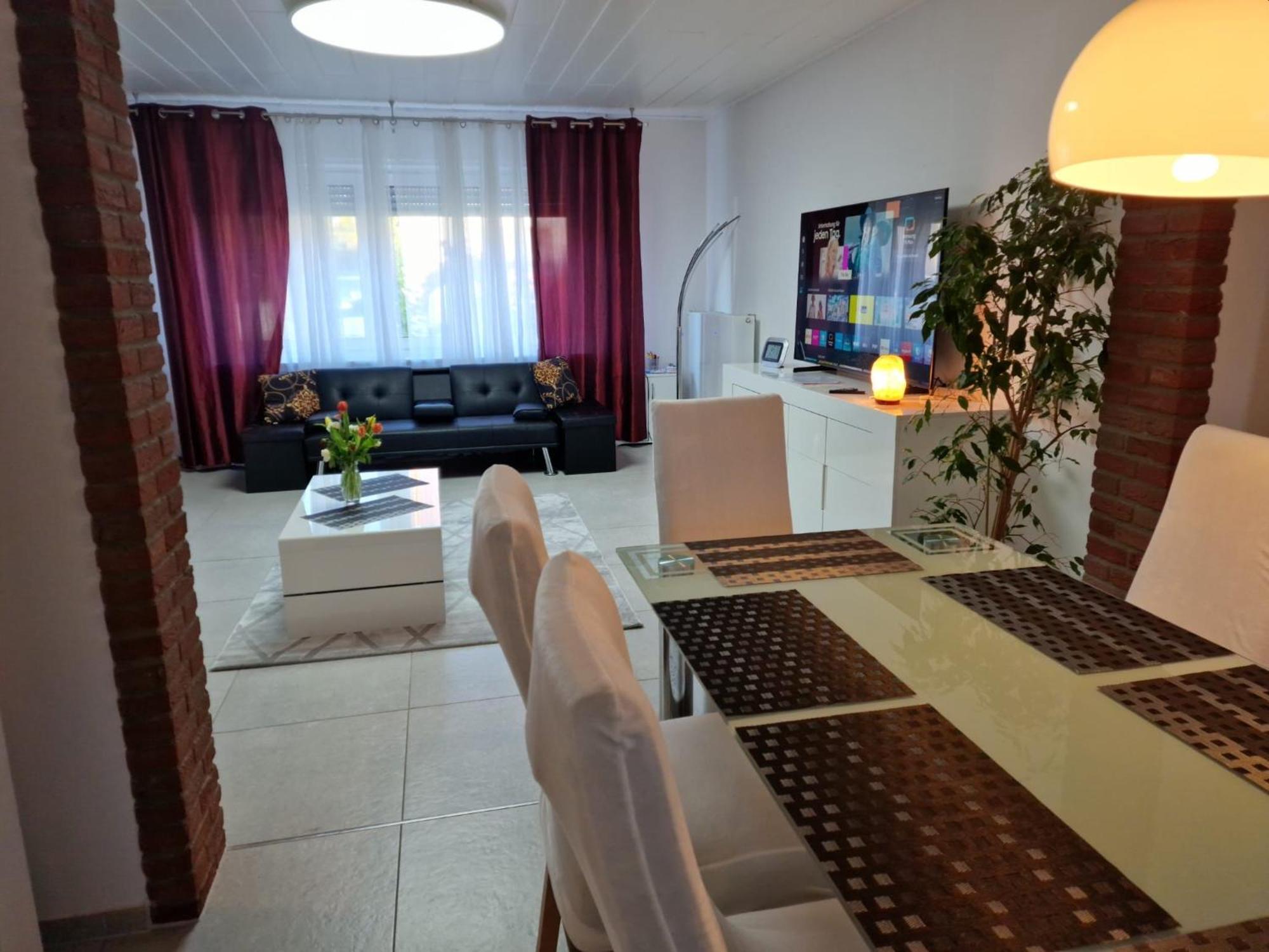 Ferienwohnung In Билефелд Екстериор снимка